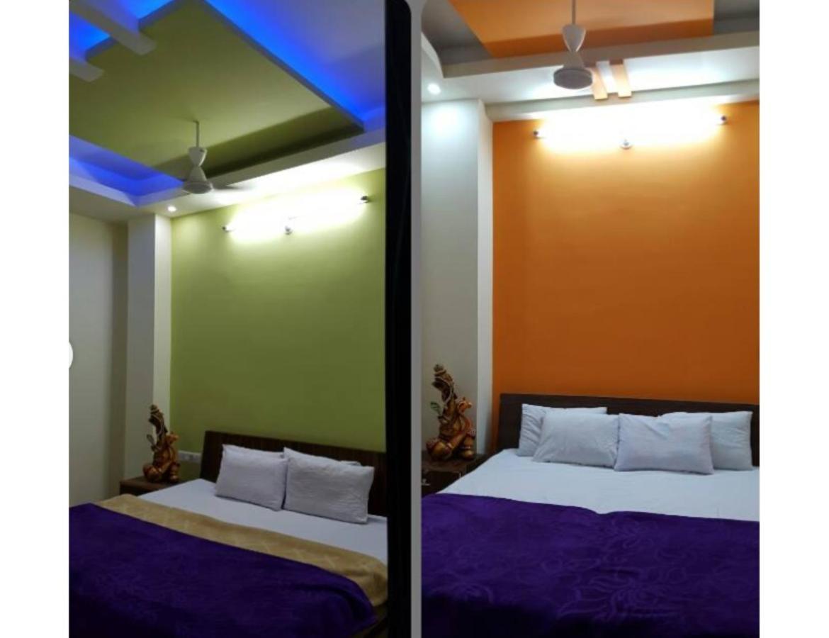 Hotel Adarsh, อุจเจน ภายนอก รูปภาพ